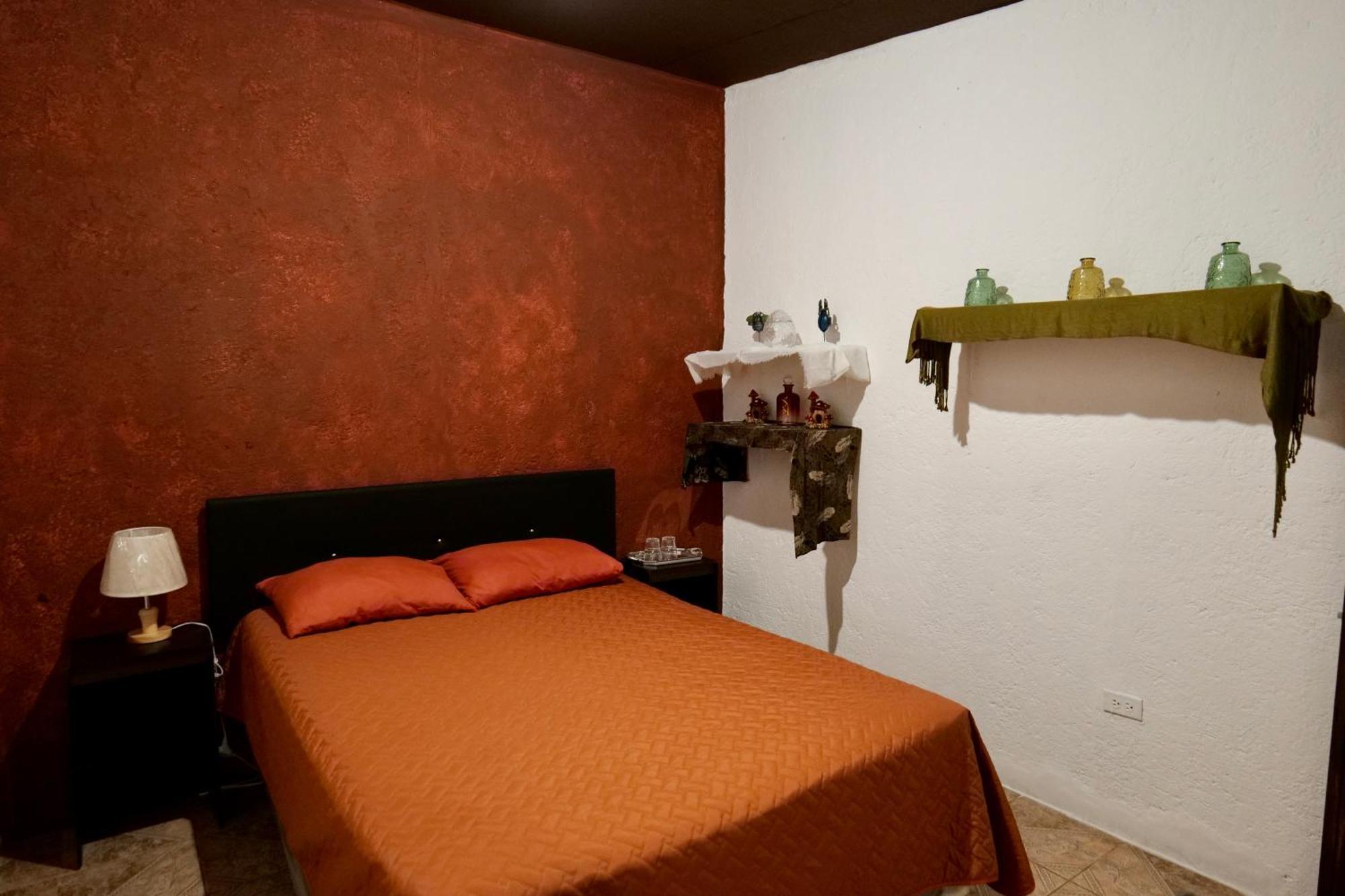 Wonderland Hostel Antigua Esterno foto